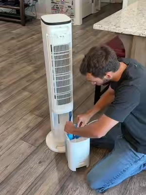 This fan AC unit really surprised me! Feels great fixing those hot spots in your house! #por#portableaca#swampcoolerw#towerfano#coolingfan