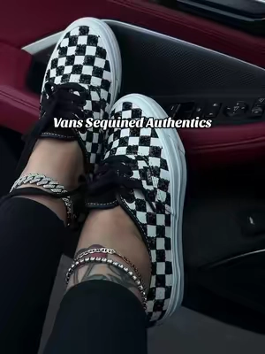 🤩🖤 @vans #vans #sequin #checkered #authentic 