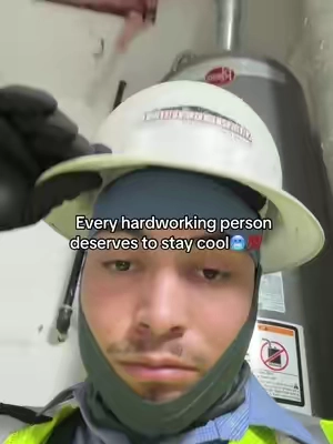 #skullcap #hardhat #constructionlife #workgear #sweatcontrol 