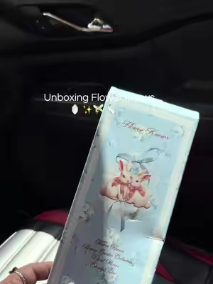 Unboxing Flower knows🪞✨🐇 🫧 @Flower Knows Makeup #girlythings #giftforher #makeup #flowerknows #falldealsforyou @フラワノーズ（FlowerKnows） 