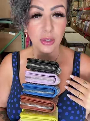 Compact RFID-blocking wallet featuring a tessellated design in a sleek, pocket-friendly size. Multiple card slots keep your essentials organized, while the clear ID window provides quick access to your identification without removing it. Perfect for minimalists who value both security and style. #IrisAndRainbow #rfid #wallet #newrelease #rfidwallet 