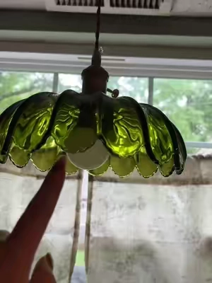 My kids are driving my crazy #vintage #lighting #cottagecore #homefinds #vintagevibes 