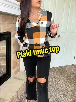 Looks like a plaid flannel but it’s a super lightweight tunic top! @DOKOTOO-US #plaidtop #tunictop #flannel #fallfashiontrends #backtoschoolshopping 