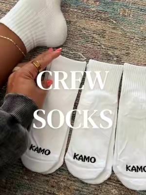 @Kamo Fitness never thought I could love a pair of socks so much!!!! But the price for the quality 👌🏽 you cannot beat these!! #crewsocks #socks #whitesocks 