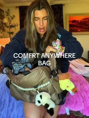 Literally bring this bag ANYWHERE ✈️🤎 @Comfrt 