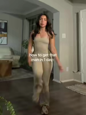 Size small im 125lbs 5’2 #jumpsuit #hourglass 