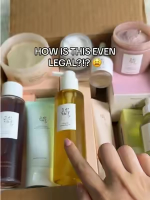 and WAYY more affordable than getting them separately too 🙏 beauty of joseon mega starter set beginner korean skincare tiktok shop #tiktokshopcreatorpicks #TikTokShopBackToSchool #koreanskincare #glassskin #beautyofjoseon beauty of joseon best starter kit hydrating brightening skincare over 35 mature skin glass skin buy with coupon maehni 