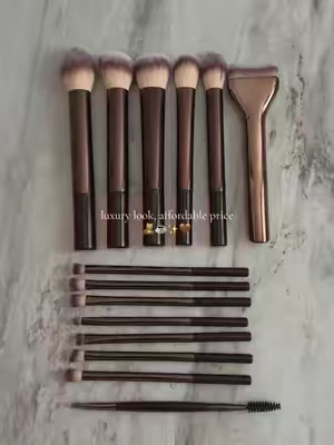 + amazing quality 🧸🤎✨ #makeup #makeupbrushes #grwm #chic #itgirl 