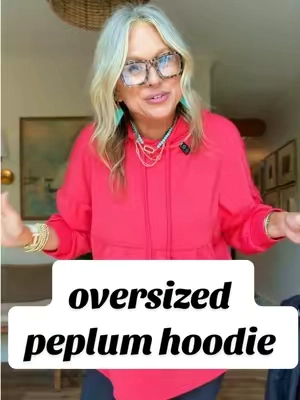 #sweatshirtseason #fashionover50 @Fisoew Fashion 