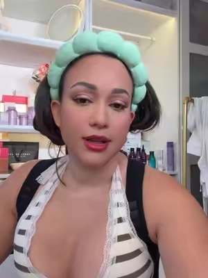 Este maquillaje necesita un buen setting spray  #onesize #onesizeontilldawn #makeuphacks #tiktokshopcreatorpicks #tiktokshopsummersale 