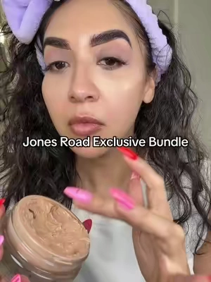 #jonesroad #miraclebalm #matureskinmakeup #whatthefoundation #skincaremakeup 