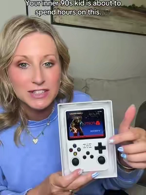 Instant childhood nostalgia. Tell me your favorite retro game, and I’ll see if it’s on here! #retrogaming #retrogames #retrogamer #handheldgaming #gamergifts  