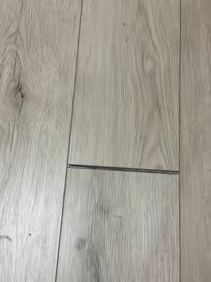 Floor gap fixer. #woodworking #construction #fypシ 