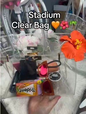 Transparent Jelly Women's Bag, Lightweight Handbag, Casual Fashion Bag, Large Capacity Beach Bag, Concert Bag, Airport Friendly, Stylish and Practical #tropicoquetatour#karolgconcierto#clearbag##clearconcertbag#stadiumbag @Karol G 