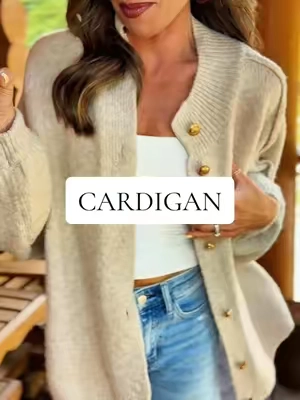 #cardigan #sweater #fashion #fashiontiktok #FallFashion 