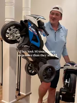 My kids are already obsessed with these electric motorcycles for toddlers! 🏍️ They actually ride so smoothly, are easy for little kids to learn on, and have been the best way to get them outside instead of asking for screens. If you’re looking for a birthday gift or starting Christmas shopping early, this is one to grab before they’re gone! 🎁 #electricmotorcycle #rideontoy #toddlertoys #kidsgiftideas #toddlergift 