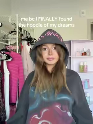 7668504595739594015