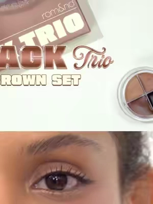 IDOL HACK TRIO TUTORIAL🔍 EP. 01 — Romantic Eye Look with Warm Brown Set 🎀☁️🌸 Not sure where to start? 🧐 See how to use the Warm Brown Set to create a soft, romantic eye look—from subtle aegyo-sal definition to sweet, doll-like lashes. Ready to recreate the look?🩷 #romand #IDOLHACKTRIO #RomanticLook #WarmBrownEyeKit #MakeupTutorial