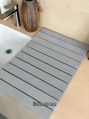 I absolutely love this drying mat — it totally saved my kitchen from being a wet mess#tiktokshop #musthave #lifesaver #kitchen #drain