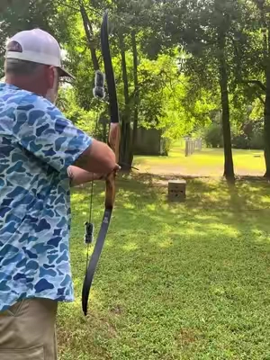 It’s a fun bow to shoot! #summervibes #weeklydeals #tiktokshopcreatorpicks #tiktokshopsummersale #recurvebow 
