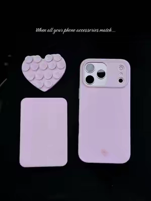 the perfect trio! 🤍 @Velvet Caviar #velvetcaviar #phonecase #magsafecase #powerbank #portablecharger 