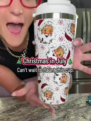 They’ll be gone before the leaves fall! #christmasinjuly #christmascup #tumblers #insulatedcup #christmas @Frost Buddy 