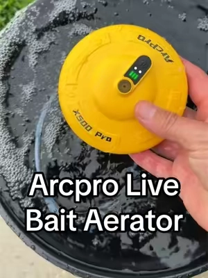 The Arcpro Live Bait Aerator Pro helps keep live bait healthy with a larger diffuser plate, long battery life, and a floating waterproof design. #Arcpro #LiveBaitAerator #FishingGear #FishingTools #BassFishing