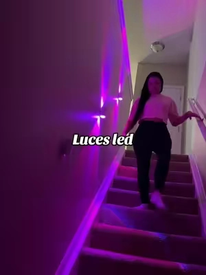 4/2/1-Pack Luces nocturnas inteligentes con sensor de movimiento - ¡Luces de color RGB con 2 modos! Carga USB de 1500 mAh y luces de paso magnéticas para escaleras, pasillo, armario - Iluminación de cama regulable  #lucesled #tiktokshopsummersale #tiktokshopcreatorpicks #homedecor 