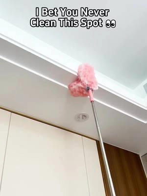 Cleaning Hard-To-Reach Places Just Got Easier #cleaninghacks #CleanTok#microfiberduster #homecleaningtools #cleaninggadgets 