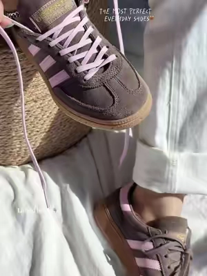 🤎🤎🤎 #flykicks #ttsneakerweek #tiktokshopsummersale #adidas #spezial 