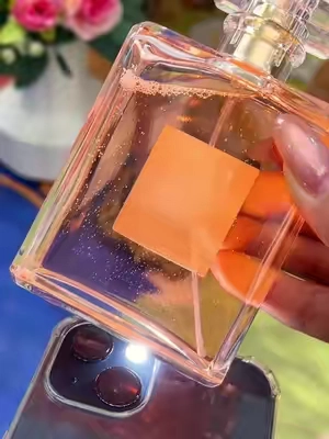 ¡La duración está loquísima! literalmente lo están enviando gratis ahora mismo !! #TikTokShopDealstorYouDays #perfumetiktok #coco #fragrance #womensperfume 