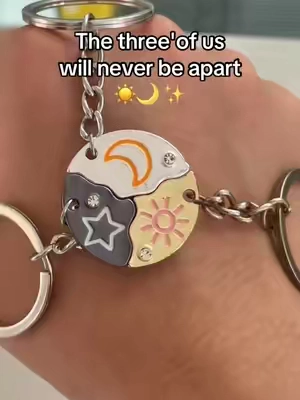 Family couple friendship star moon sun pendant grabeeee sobrang ganda!!!worth buying guys!☀️🌙 ✨😂🤞#pendants #pendantnecklace #necklace #friendshipnecklace #familynecklace