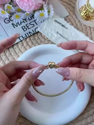 #charmbracelets #jewelrytiktok 