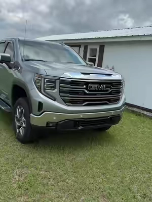 I couldn’t believe how inexpensive these running boards were from @Yitamotor #tiktokshopcreatorpicks #summervibes #truck #freeshipping #yitamotor 