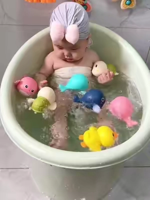 1 really want to recommend this bathing toy to you. There are children at home. Children don't like to take a bath. They cry when they take a bath. Be sure to look at this children's bathing toy, so that the baby likes to take a bath. It doesn't cry or make a fuss when taking a bath. And it's super safe. You don't need to plug it in or charge. The most important thing is that the price is really great and cost-effective now! T#funs #familytime #tiktokshop #toy#SummerVibes