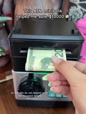 I've really saved up 10,000 dollars. This little thing is very practical. Hurry up and order one from my shopping cart to try it out. #savingmoney #moneytips #giftidea #piggybank #tiktokshopfinds 