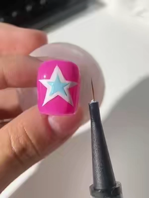 My DIY mani glow-up started with better brushes 💅🖌️#fypage #nailbrush #diynails #easynails #nailhack 