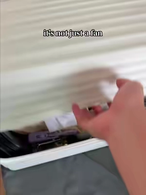 Who else can’t sleep in hotels without a fan? Check this out 😍 #TravelEssentials #HotelHacks #TravelFan #CampingGear #tiktokshopsummersale 