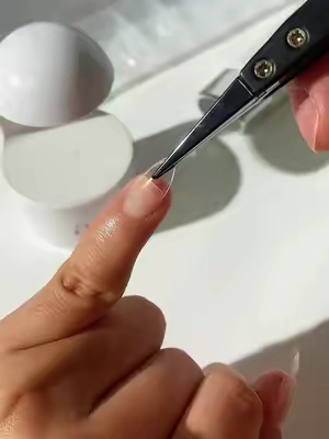 This Kit makes at-home nails feel almost too easy☺️✨#diynailsathome #nailtutorial #fypages #easynails #gelxnails 