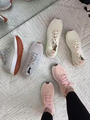 Nobull all day knits 🤌🏼🤝🙌🏼 #nobull #walkingshoes 