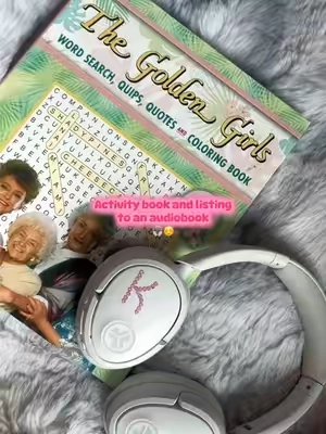 Love these headphones sm 🥰🎧 they’re comfy for long periods. @JLab #headphones #audiobooks #earphones #goldengirls #earbuds