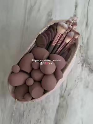 🧸🤎✨#chic #makeup #makeupbrushes #grwm #itgirl chic makeup brushes affordable kit pack set sponges aesthetic