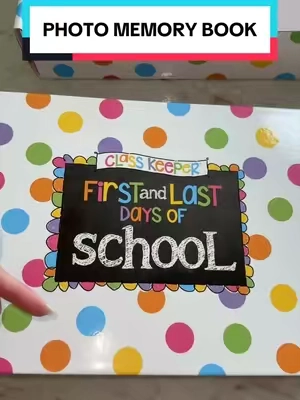 These sold out wayyy before school started last year, so grab one now while they're still in stock 🥹 @Denise Albright Studio #firstdayofschool #memorybook #keepsake #scrapbook #momsoftikok 