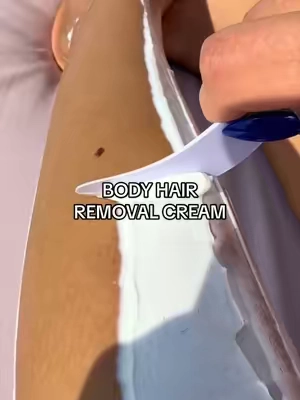 The BEST hair removal cream🙌🏼 #hairrrmovalcream #hairremovalhack #tiktokshopcreatorpicks 