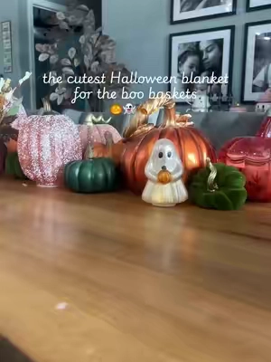 How cute are these 🎃👻🖤 #boobasket #halloweenblanket #halloween #halloweenkids #kidshalloween 
