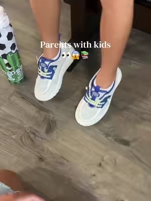Constantly tying them shoe laces 👀🙌🏼 #kidsshoes #heydudes #heydudeshoes #kidsheydudes #backtoschool 