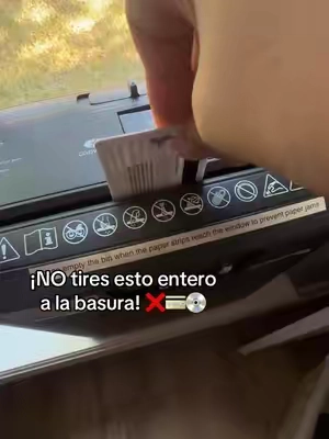 No pongas en riesgo tus datos personales 🛑 Mantén tu espacio de trabajo organizado y seguro con la trituradora portátil Bonsaii. #shredder #tiktokshopfinds #organizacion #homeoffice #seguridad 