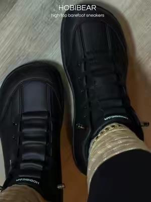 These feel amazing from the first step! 👣 If you love comfort, a wide toe box, and lightweight shoes, these Hobibears are a must-have..  #barefootshoes #widetoebox  #hobibearshoes #comfortableshoes  #walkingshoes 