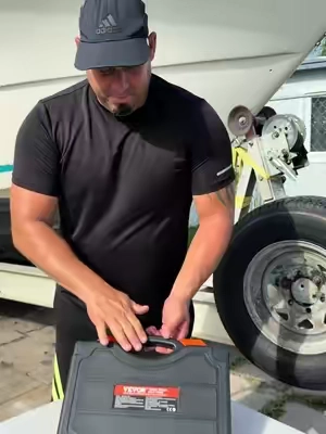 ¿Buscas un juego de herramientas completo para cualquier reparación? 🔧💪 Este set VEVOR de 60 piezas incluye puntas Torx, E-Torx y Torx de seguridad fabricadas en acero S2 y Cr-V de alta resistencia. Ideal para mecánicos, talleres y proyectos de bricolaje. ¡Un kit que no puede faltar en tu caja de herramientas! 🚗🛠️ #(Summerfinds) VEVOR 60-Piece S2#VEVOR #MechanicTools #SocketSet #Torx  