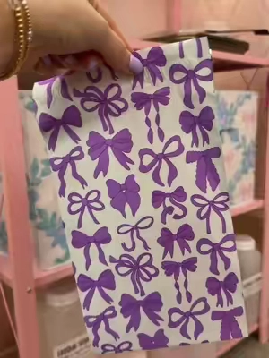 My absolute FAVORITE packing mailers 💓🤌🏻🎀😍😍😍